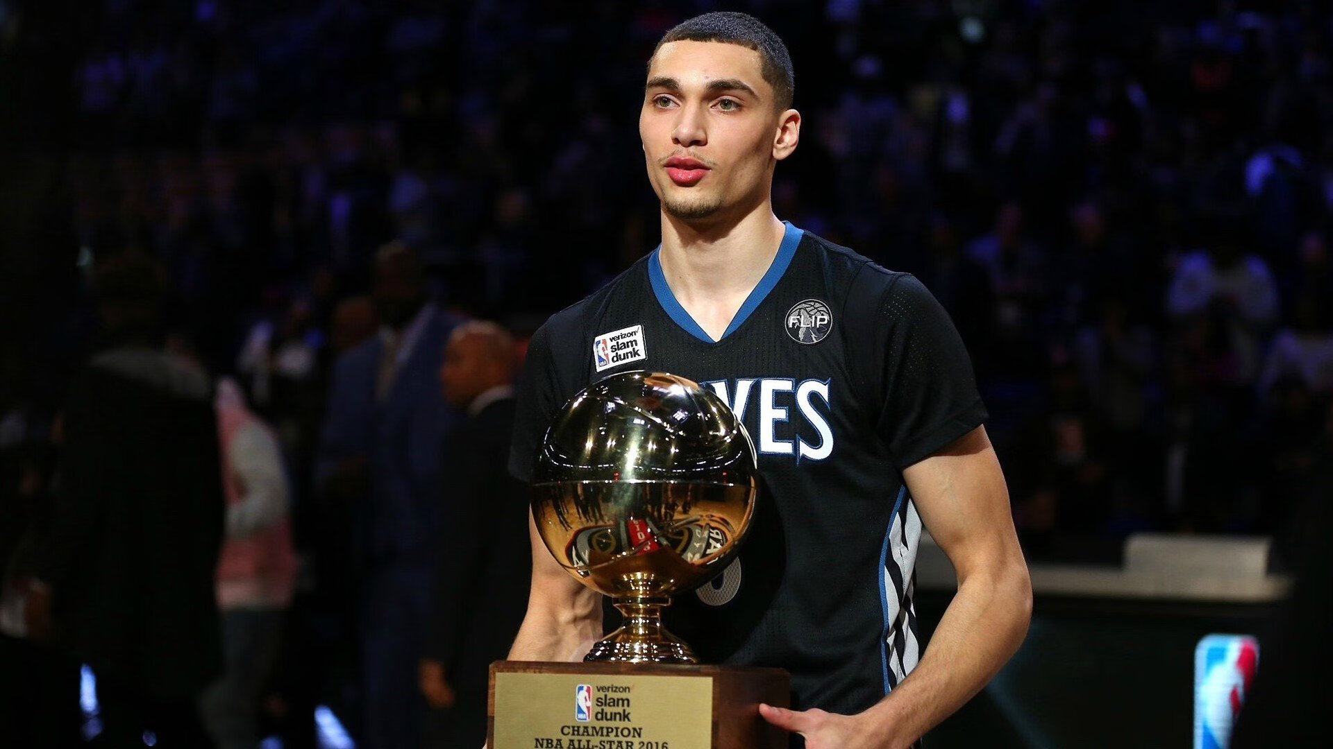 快船在比赛关键时刻发力,连续得分拉开分差,最终战胜敌手,迎来三连胜!