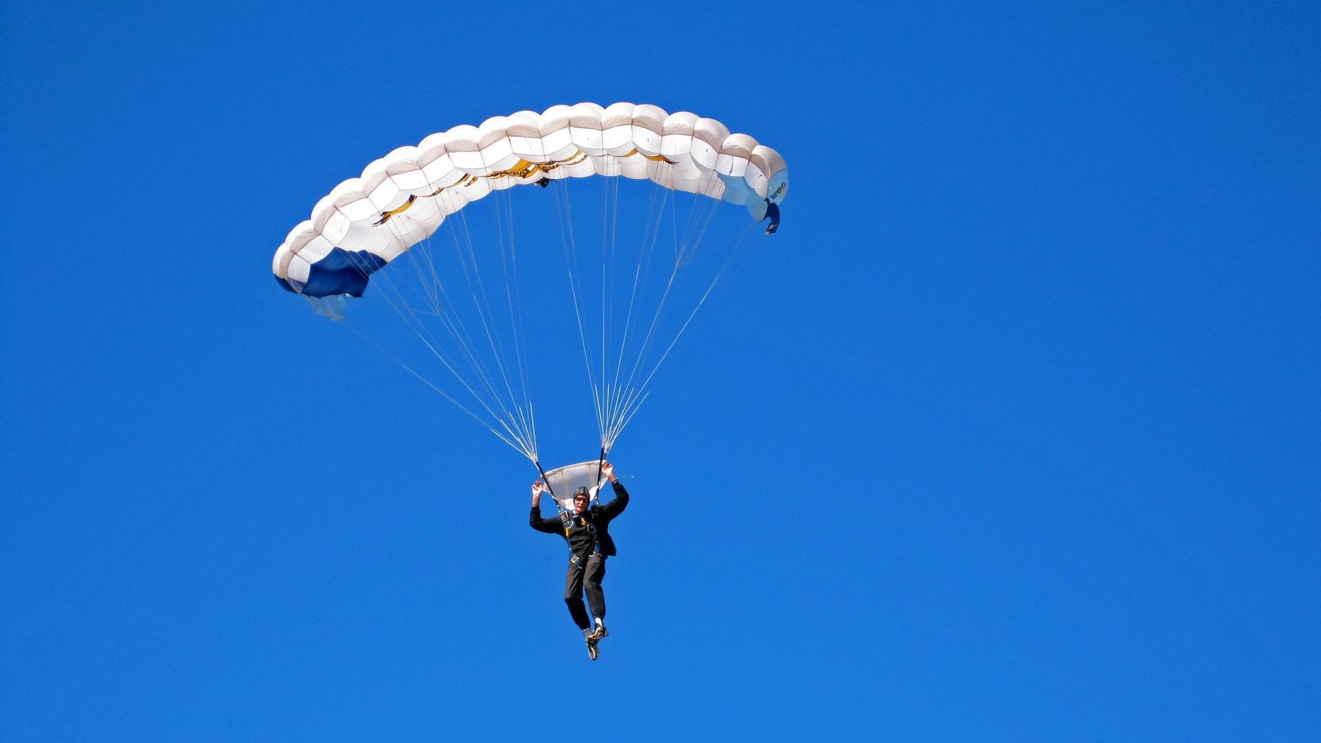 体育新闻中心发布多平台赛事转播适配解决方案,体育赛事转播是否构成作品